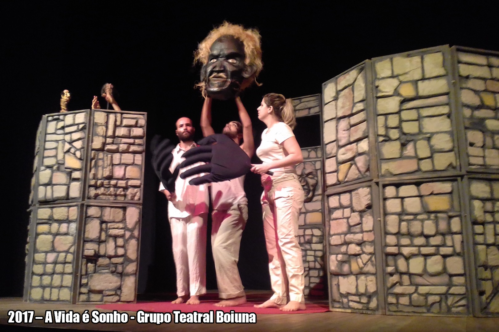 2017 – A Vida é Sonho - Grupo Teatral Boiuna Luna 01.jpg