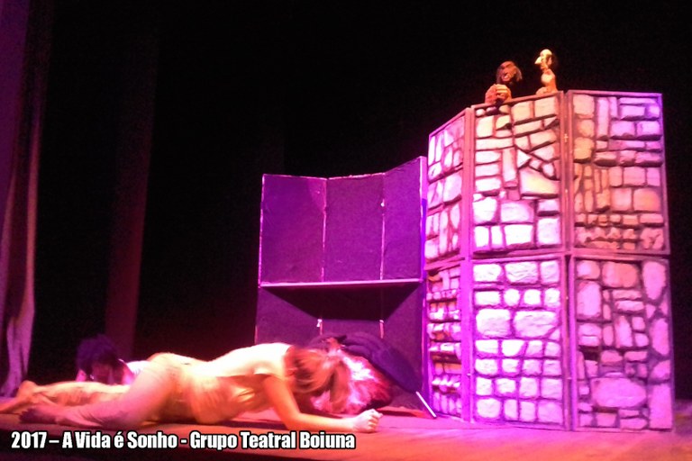 2017 – A Vida é Sonho - Grupo Teatral Boiuna Luna 02.jpg