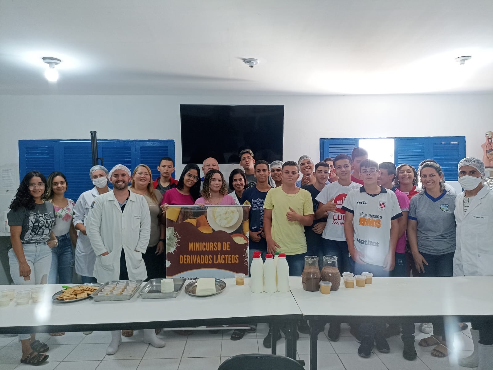 PROJETO DE EXTENSÃO DA UFPB PROMOVE CAPACITAÇÃO EM ORDENHA DE LEITE BOVINO E CAPRINO E FABRICAÇÃO DE DERIVADOS Foto: Divulgação